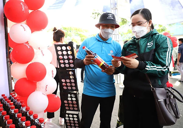 Chuẩn bị tổ chức “Chợ Tết Công đoàn năm 2024”