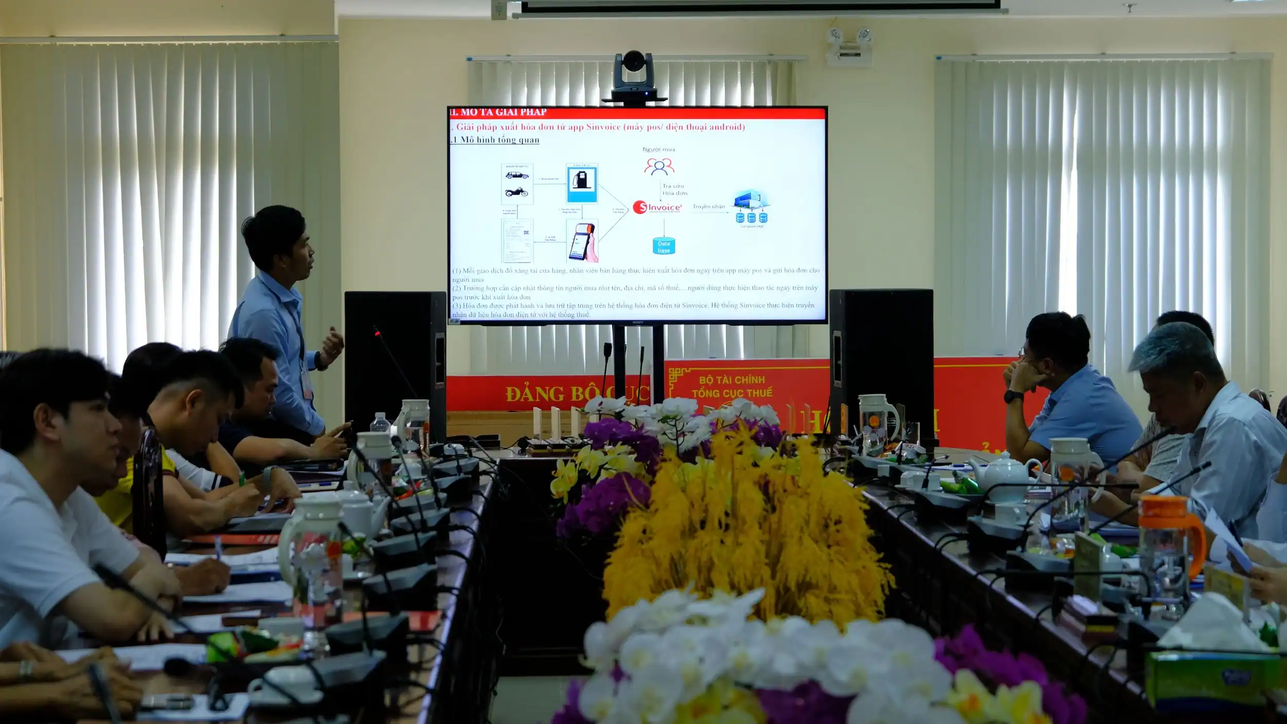 Quyết liệt triển khai xuất hóa đơn điện tử theo từng lần bán xăng dầu