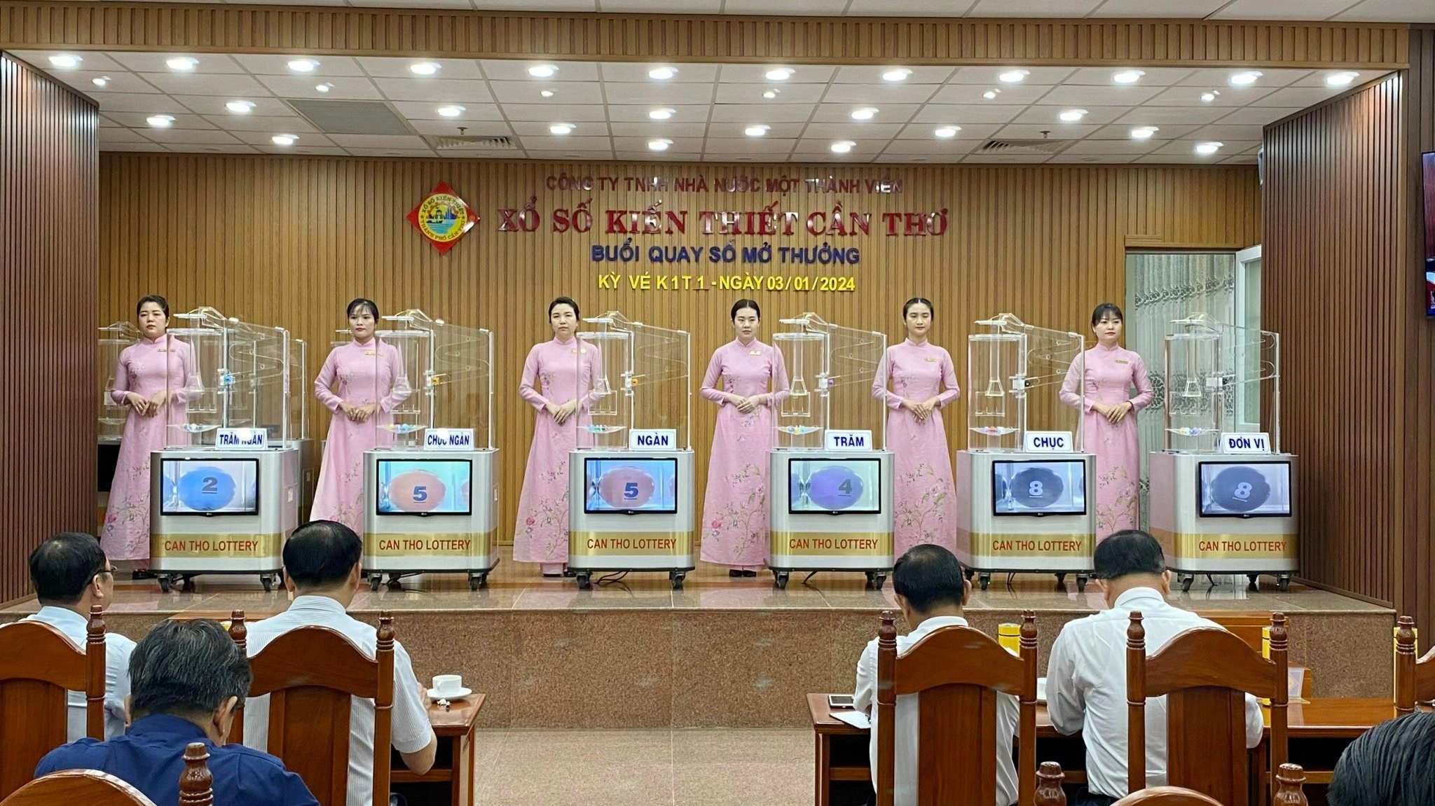 Công ty XSKT TP Cần Thơ: Thực hiện song hành công tác xây dựng Đảng, gắn với hoạt động sản xuất kinh doanh