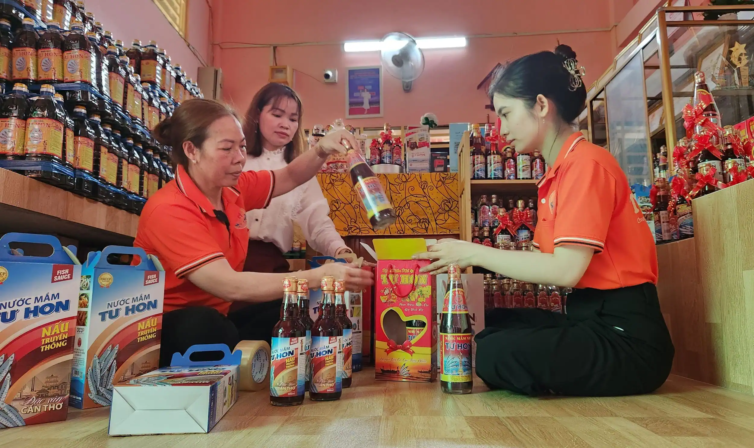 Tạo khí thế mới, quyết tâm hoàn thành mục tiêu kinh tế - xã hội năm 2024