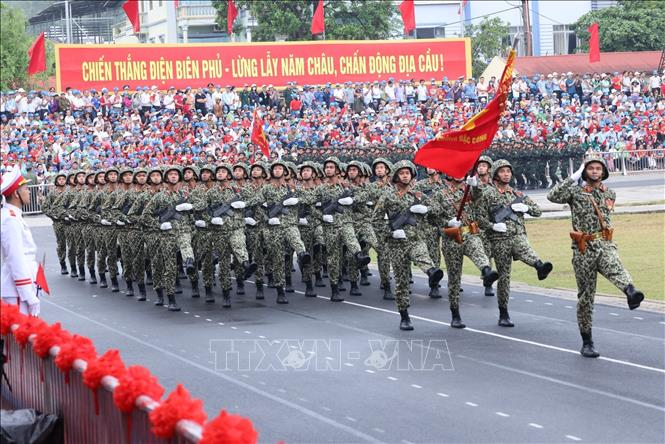 Lễ mít tinh, diễu binh, diễu hành Kỷ niệm 70 năm Chiến thắng Điện Biên Phủ: Viết tiếp những bản hùng ca