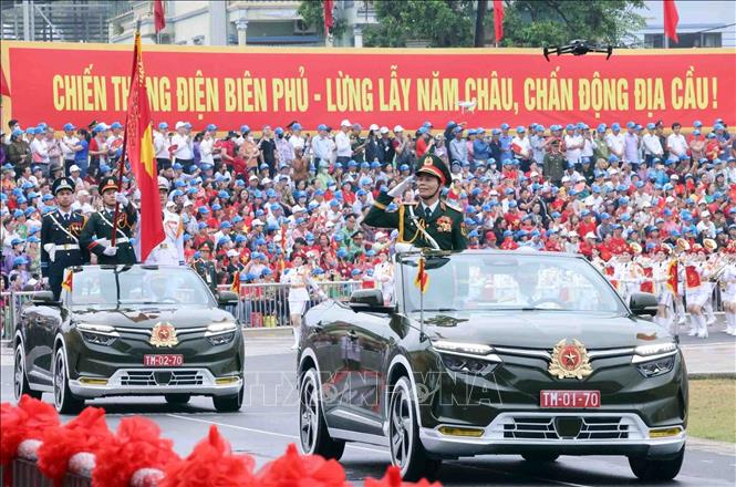 Lễ mít tinh, diễu binh, diễu hành Kỷ niệm 70 năm Chiến thắng Điện Biên Phủ: Viết tiếp những bản hùng ca