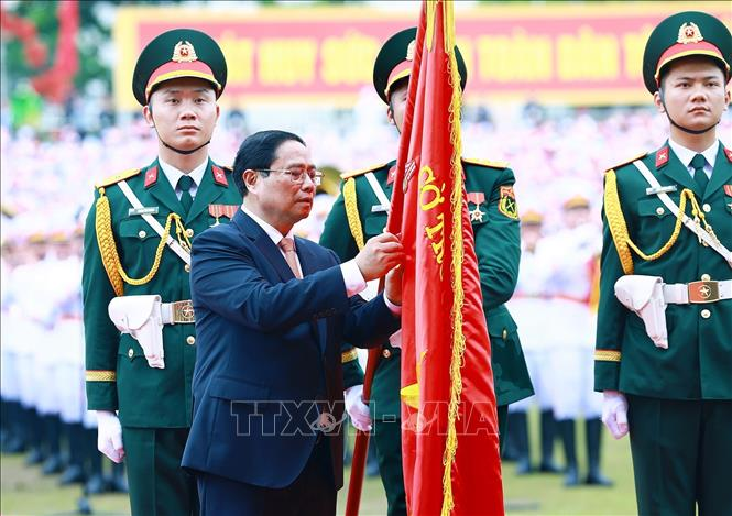 Lễ mít tinh, diễu binh, diễu hành Kỷ niệm 70 năm Chiến thắng Điện Biên Phủ: Viết tiếp những bản hùng ca