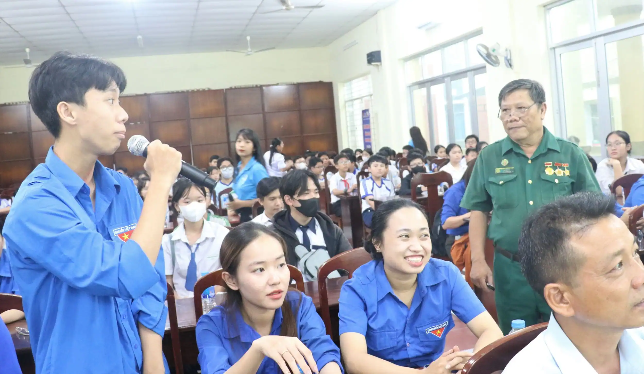 Phát huy truyền thống, tinh thần thanh niên xung phong