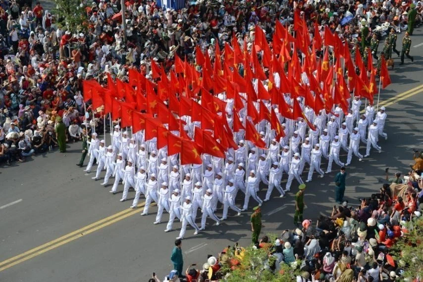 Trang trọng Lễ kỷ niệm, diễu binh, diễu hành 50 năm Ngày giải phóng miền Nam, thống nhất đất nước