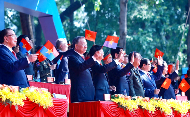 រៀបចំយ៉ាងមហោឡារិកពិធីខួបអនុស្សាវរីយ៍ ព្យុហយាត្រា ដង្ហែក្បួនអំណរ៥០ឆ្នាំ ទិវារំដោះភាគខាងត្បូង ឯកភាពទឹកដី