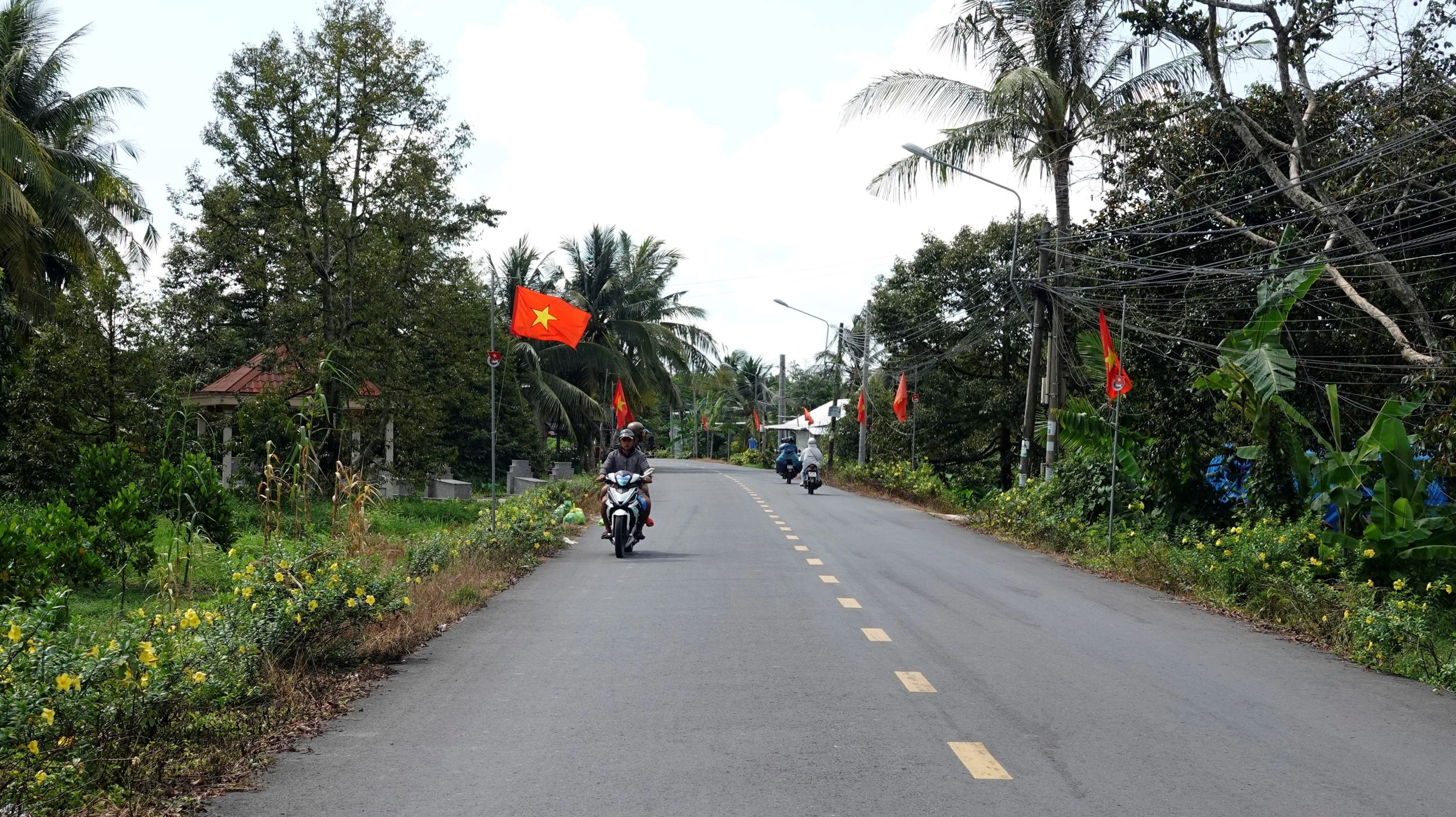 Đoàn kết xây dựng nông thôn mới kiểu mẫu