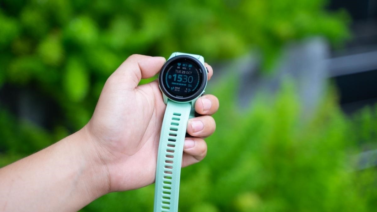 Đồng hồ Garmin chạy bộ nên chọn loại nào tốt? Giá bao nhiêu?