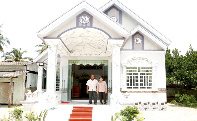 ជនរួមជាតិខ្មែរនៅណាមបូ រៀនសូត្រនិងធ្វើតាមគំរូសីលធម៌អ៊ំហូ