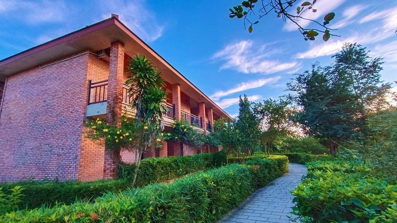 Đừng bỏ lỡ top 5 resort ở Huế được nhiều du khách ưa thích trên Traveloka