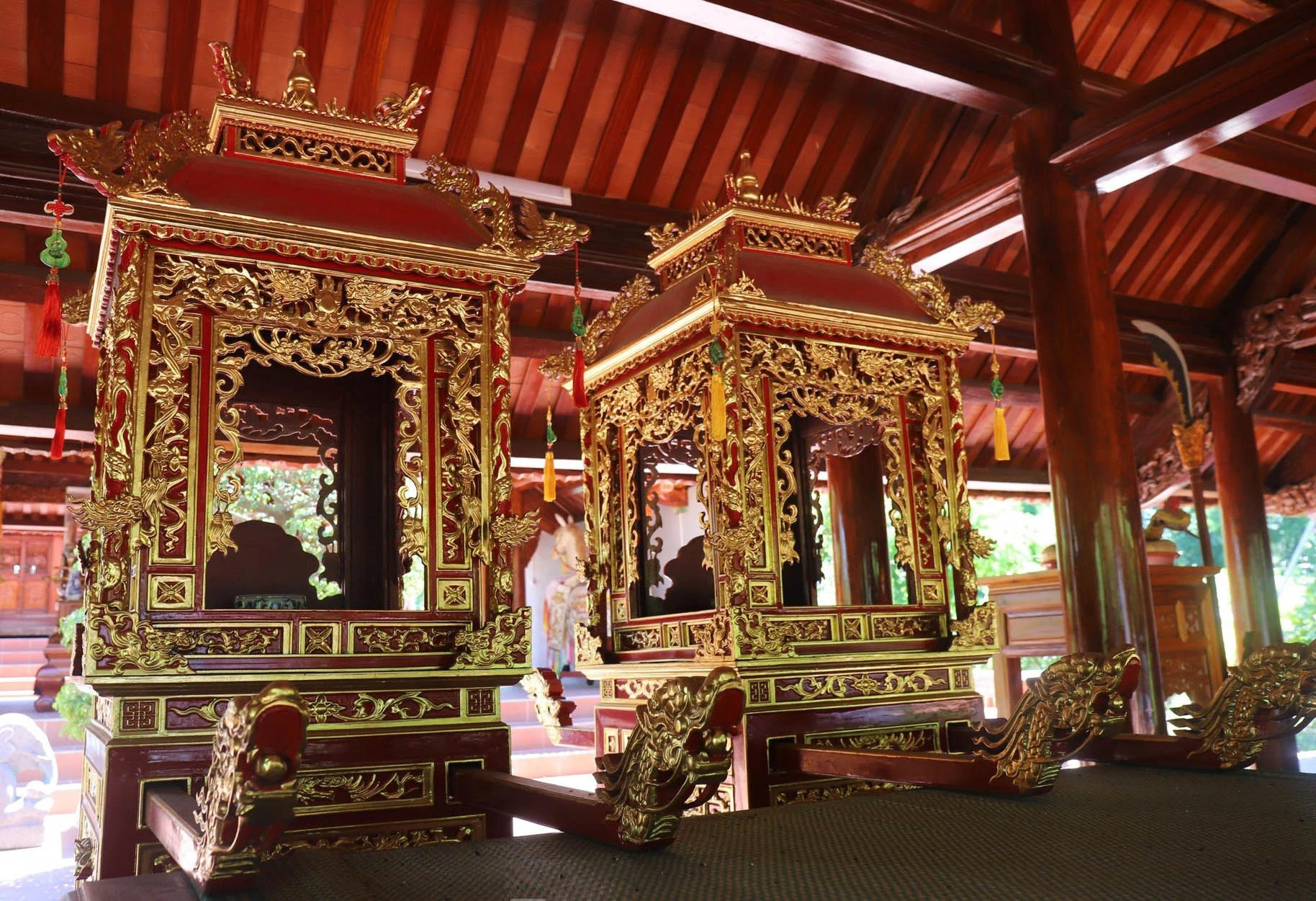 Đền Trúc linh thiêng