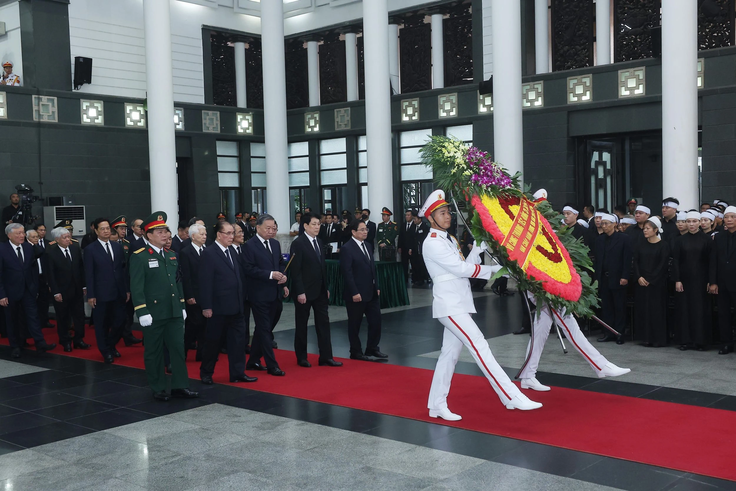 Cử hành trọng thể Lễ Quốc tang nguyên Chủ tịch nước Trần Đức Lương