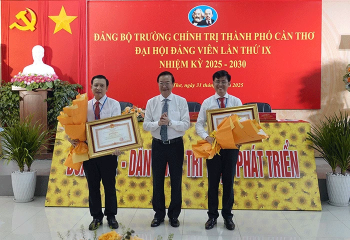 Trường Chính trị TP Cần Thơ tổ chức Đại hội đảng viên nhiệm kỳ 2025-2030