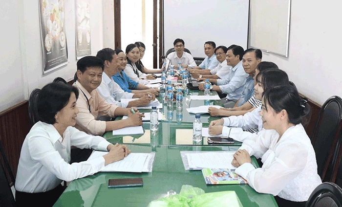 An toàn để sản xuất, sản xuất phải an toàn