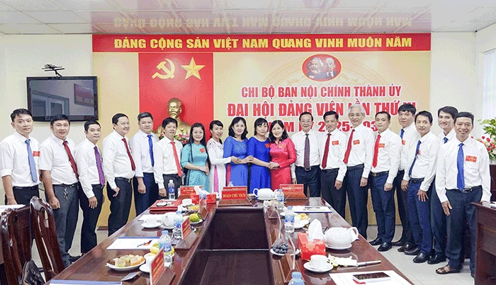 Ðại hội đảng viên Chi bộ Ban Nội chính Thành ủy Cần Thơ nhiệm kỳ 2025-2030