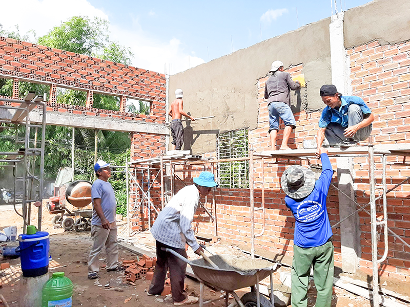 Bí thư chi bộ khu vực hết lòng phục vụ nhân dân