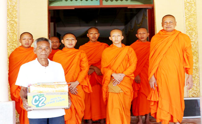 សមាគមព្រះសង្ឃសាមគ្គីស្នេហាជាតិស្រុកកូវកែ អនុវត្តល្អការងារសុខុមាលភាពសង្គម
