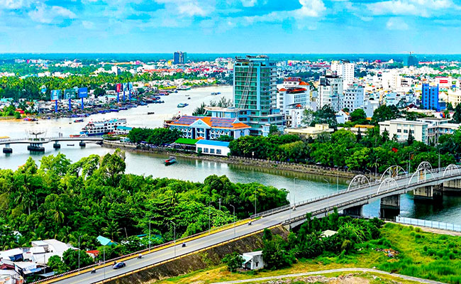 កឹងធើ - សមាហរណកម្មថ្មី ឧត្តមភាពថ្មី