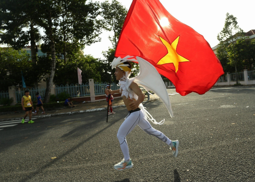 Vietcombank Mekong Delta int’l marathon 2025 wraps up in Can Tho