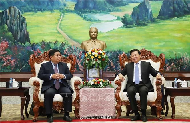 Vietnam, Laos pledge to deepen bilateral cooperation