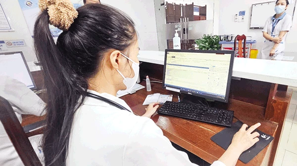 Ngành Y tế Cần Thơ chạy nước rút thực hiện bệnh án điện tử