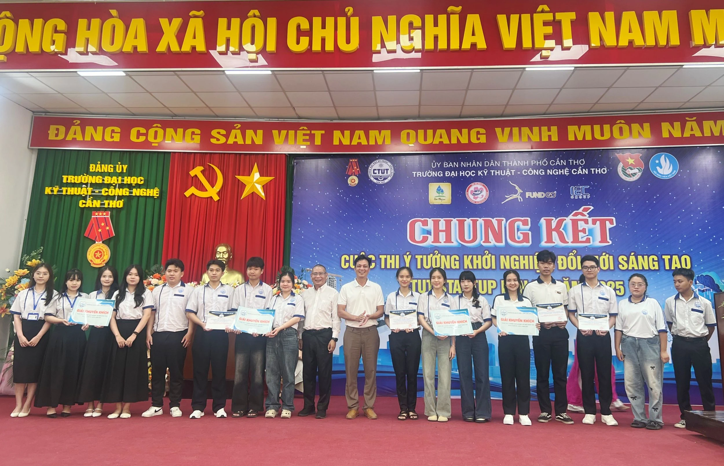 12 dự án tiêu biểu đạt giải “Cuộc thi ý tưởng khởi nghiệp, đổi mới sáng tạo CTUT Startup” năm 2025