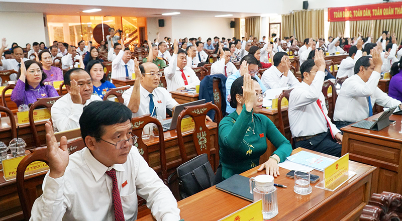 Vận hành mô hình chính quyền địa phương 2 cấp thông suốt, không để chậm trễ hoạt động của người dân, doanh nghiệp