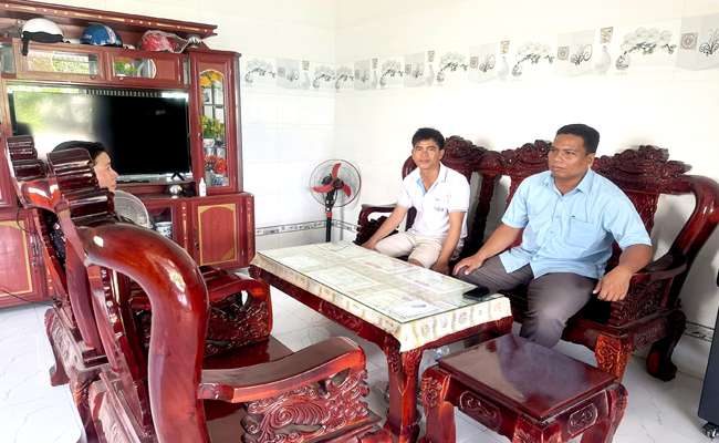 គិតគូរដល់ជីវភាពជនរួមជាតិខ្មែរ
