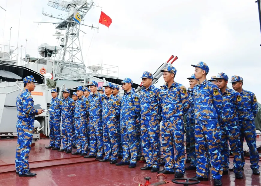 Vững vàng nơi đầu sóng