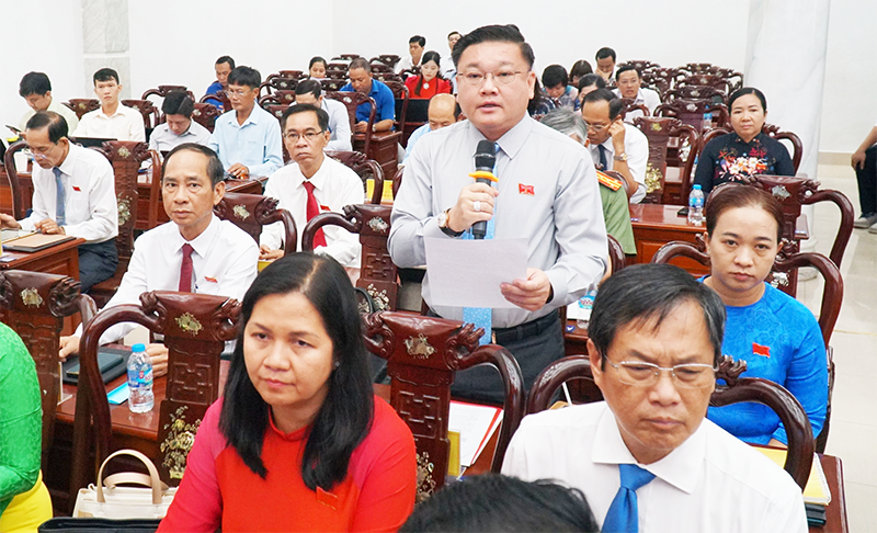 HĐND thành phố thông qua nghị quyết hỗ trợ cán bộ, công chức, viên chức, người lao động tỉnh Sóc Trăng (cũ) và tỉnh Hậu Giang (cũ) đến làm việc tại TP Cần Thơ