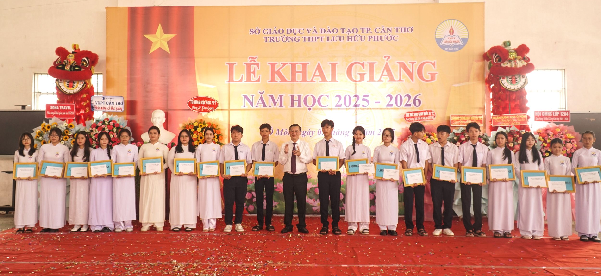 TP Cần Thơ tưng bừng khai giảng năm học mới 2025-2026