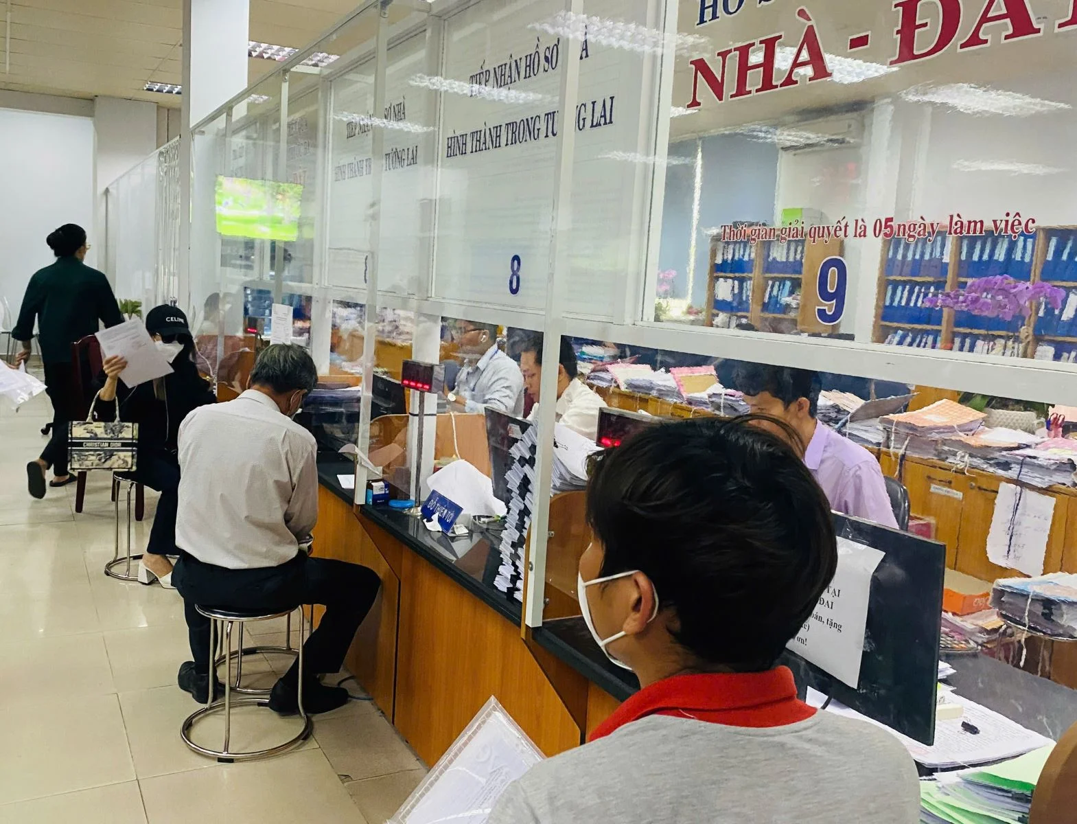 Người dân cần chuẩn bị gì khi số định danh thay mã số thuế?