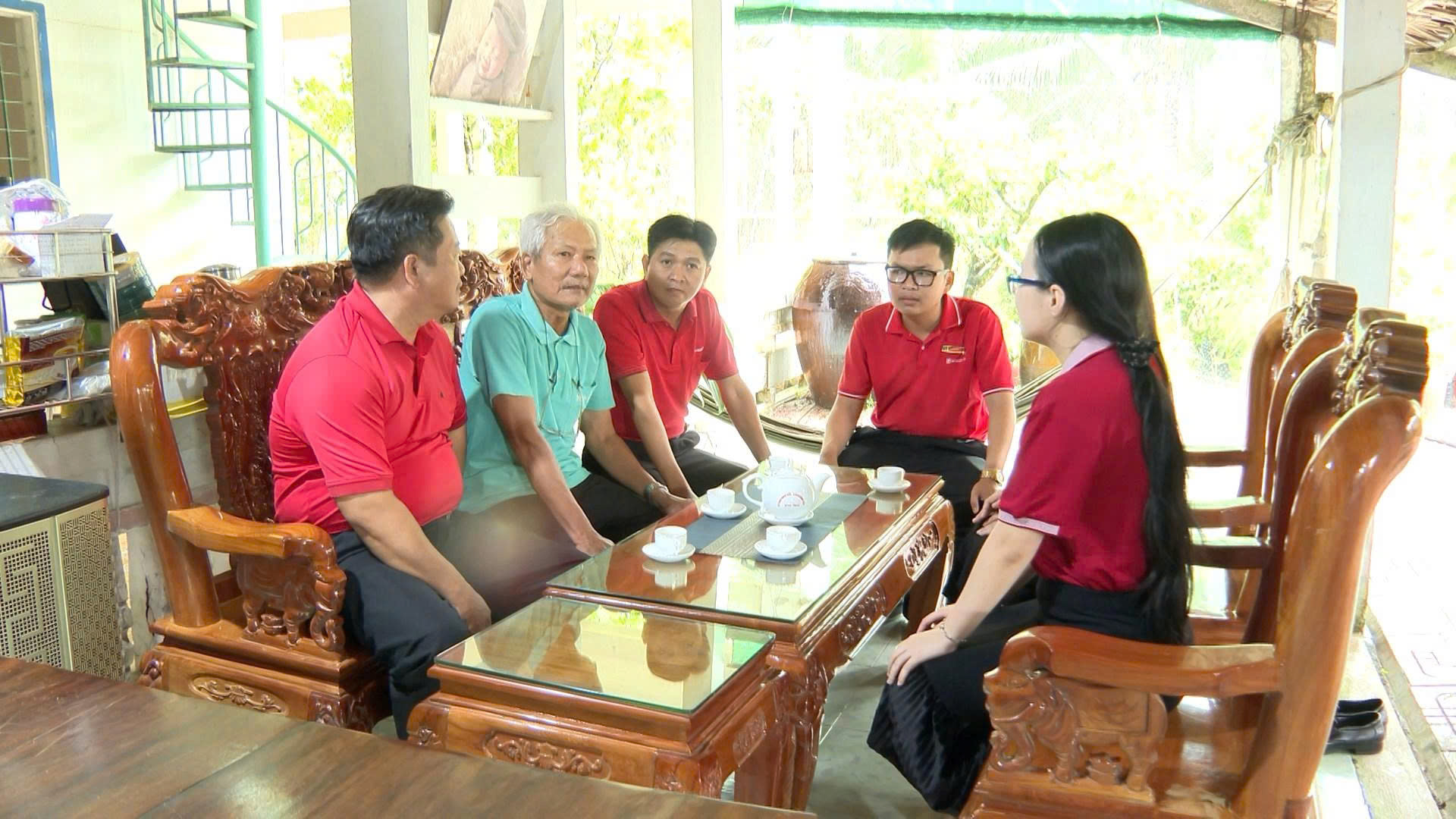 Agribank Chi nhánh Vĩnh Long hỗ trợ nông dân chuyển đổi, phát triển nông nghiệp bền vững