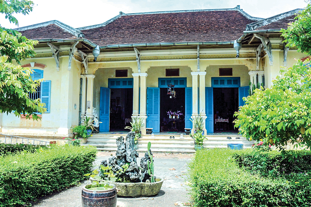 Nhà cổ họ Trần trên đất cù lao