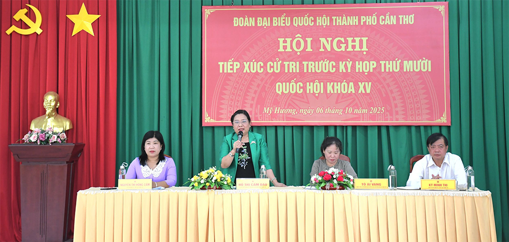 Cử tri xã Mỹ Hương kiến nghị các vấn đề liên quan đến đời sống dân sinh