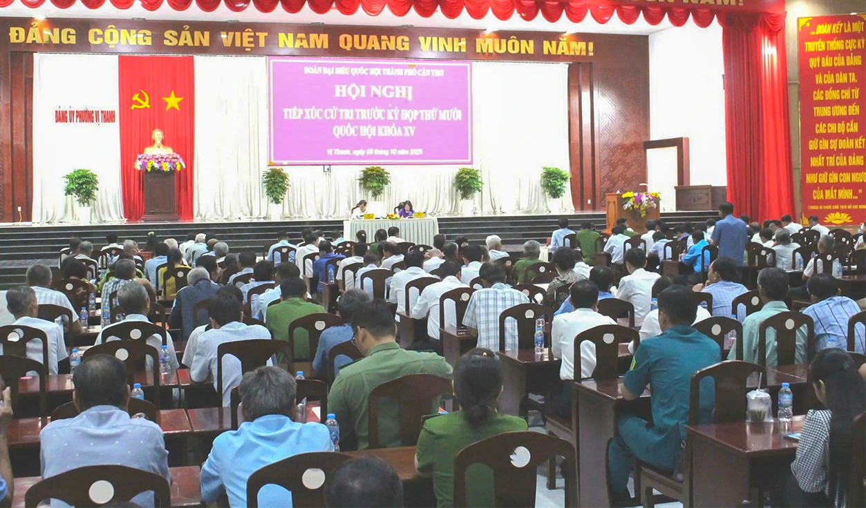 Đoàn đại biểu Quốc hội đơn vị TP Cần Thơ tiếp xúc cử tri trước Kỳ họp thứ 10, Quốc hội khóa XV