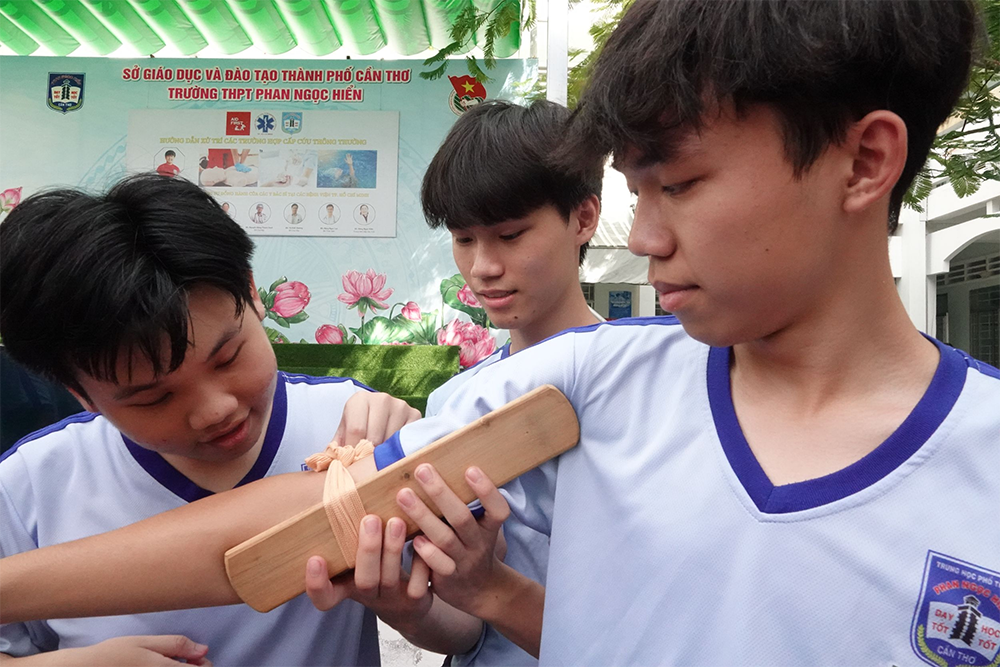 AidFirst và những kỹ năng thiết thực về xử trí cấp cứu trong cộng đồng