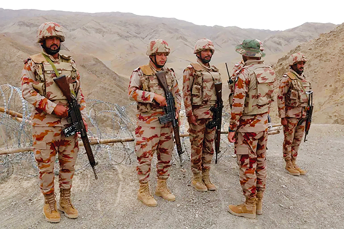 Pakistan - Afghanistan lại giao tranh đẫm máu