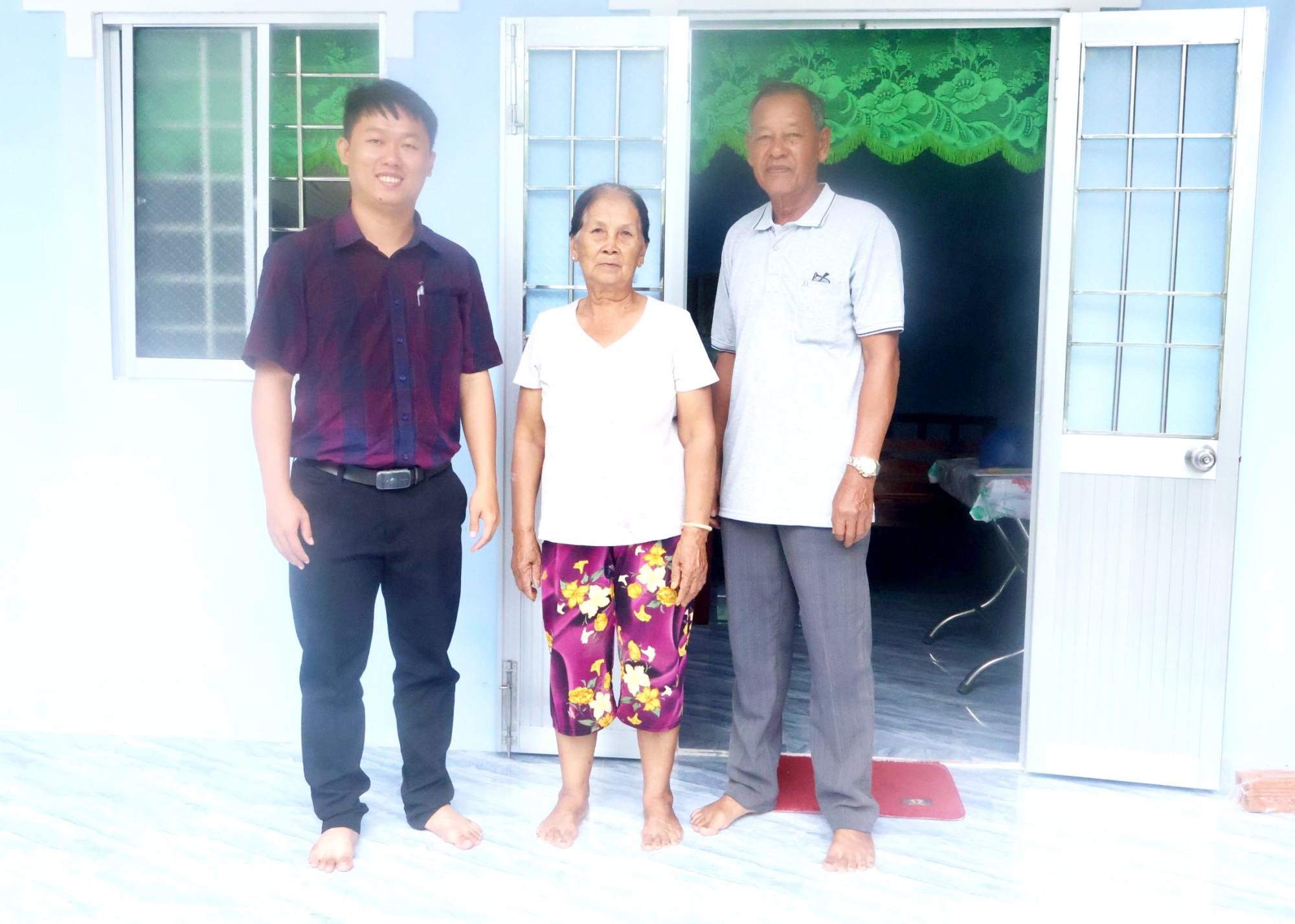 រួមដំណើរជាមួយប្រជាជនលំនឹងជីវភាព អភិវឌ្ឍសេដ្ឋកិច្ច