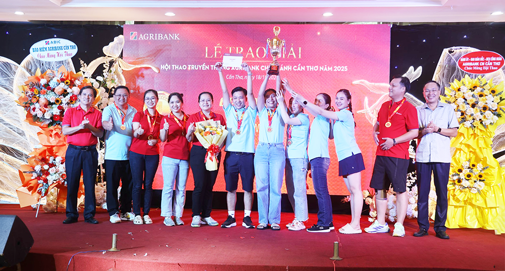 Hơn 200 vận động viên tham gia Hội thao truyền thống năm 2025 của Agribank Chi nhánh Cần Thơ