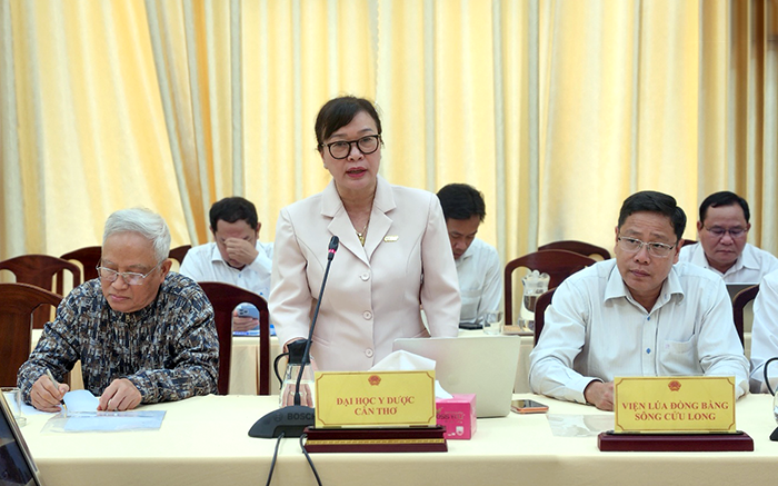 Tham vấn các nhiệm vụ và giải pháp phát triển khoa học, công nghệ, đổi mới sáng tạo