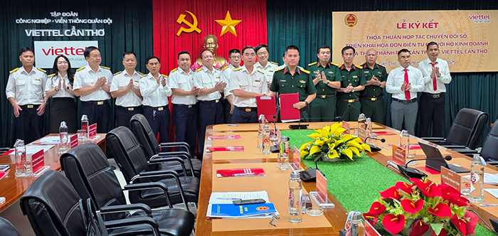 Thuế TP Cần Thơ và Viettel Cần Thơ ký kết hợp tác hỗ trợ hộ kinh doanh chuyển đổi số, triển khai hóa đơn điện tử