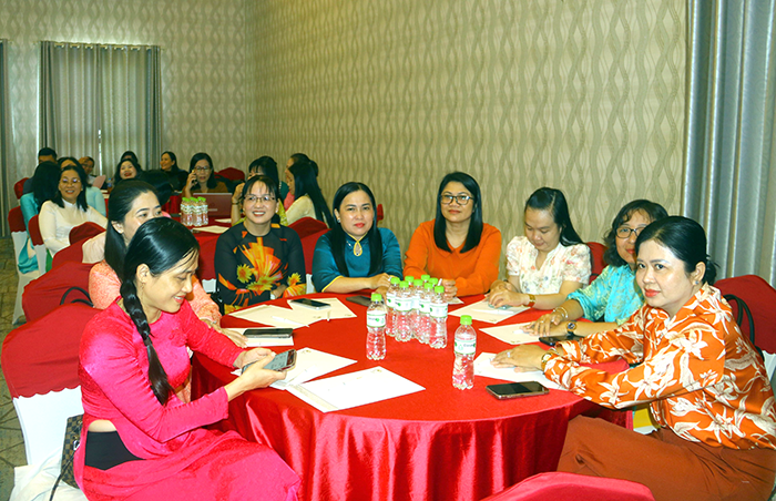 “Chìa khóa” mở cơ hội phát triển cho phụ nữ