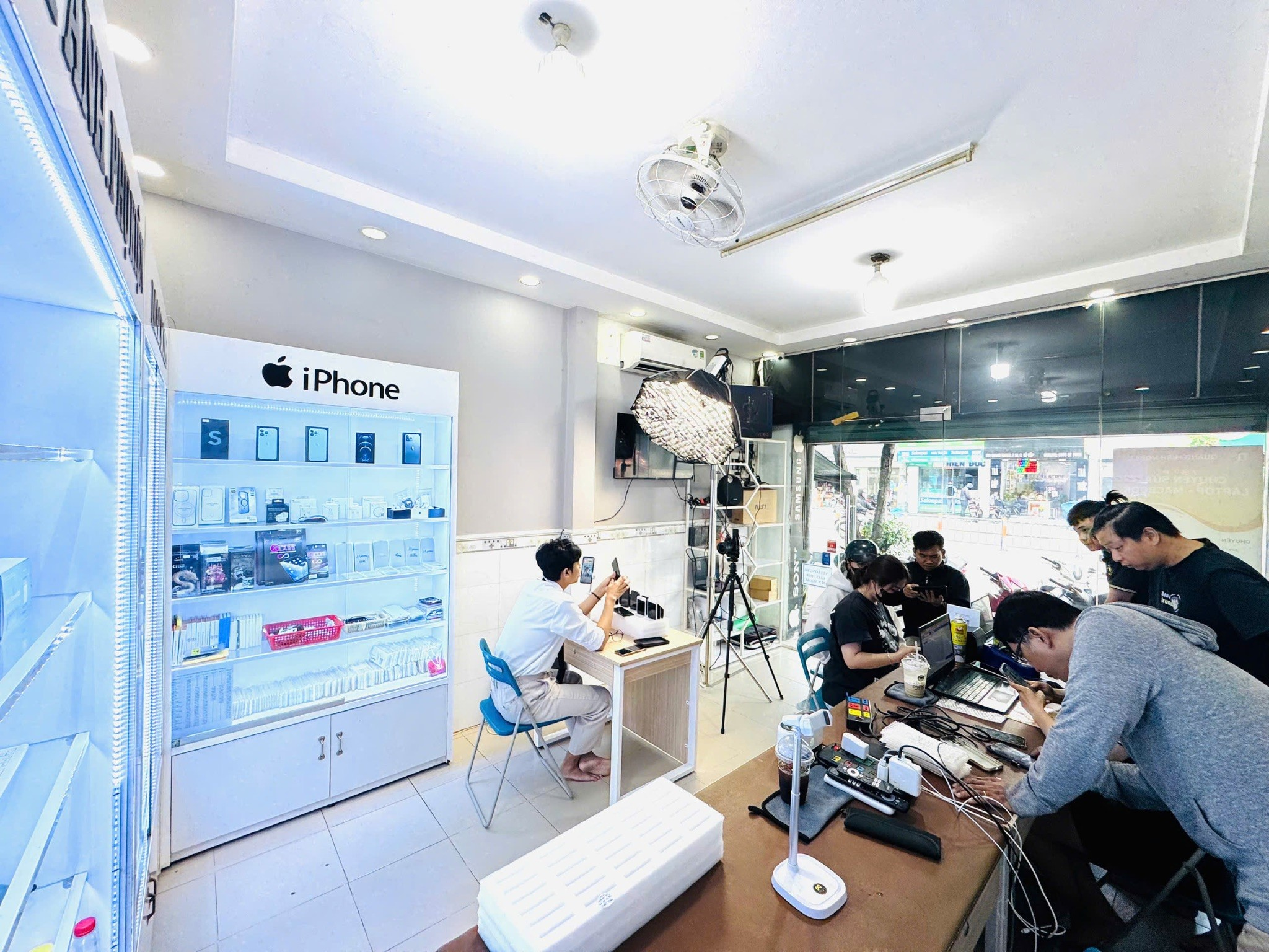 Quang Minh Mobile - Địa chỉ thu mua điện thoại cũ uy tín tại TP Hồ Chí Minh