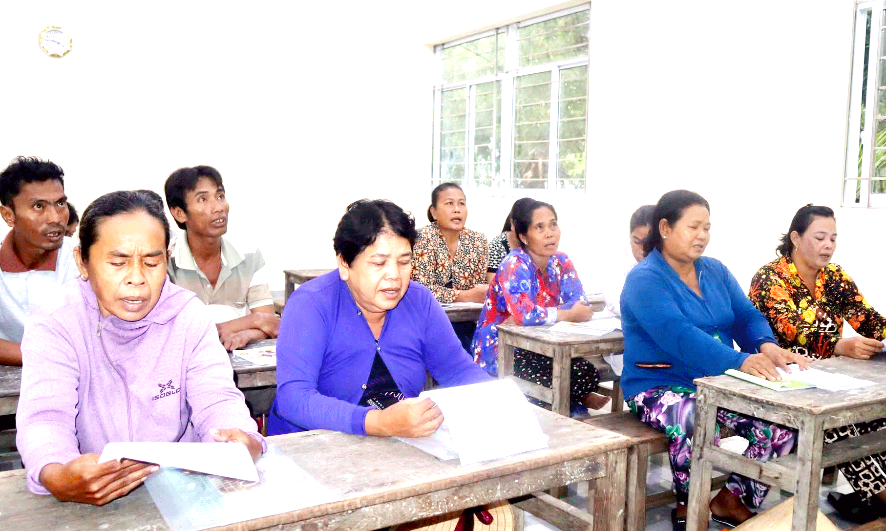 ដំណើរការបង្រៀនអក្សរដល់មាមីងខ្មែរ