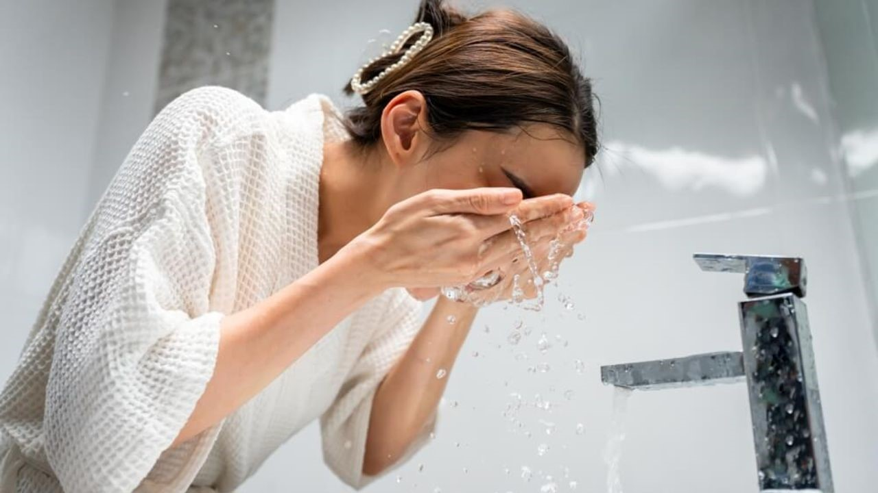 5 bí quyết chăm sóc da giúp da luôn đều màu và tươi tắn