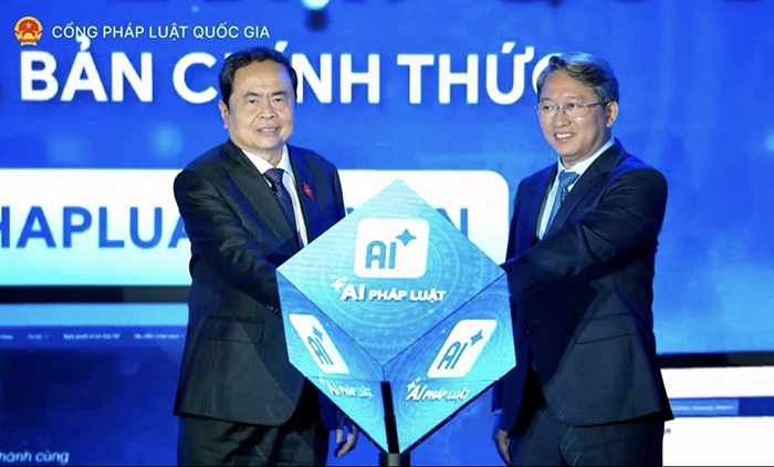 Ngày Pháp luật Việt Nam 9-11 - Ngày tôn vinh Hiến pháp, lan tỏa tinh thần sống và làm việc theo pháp luật