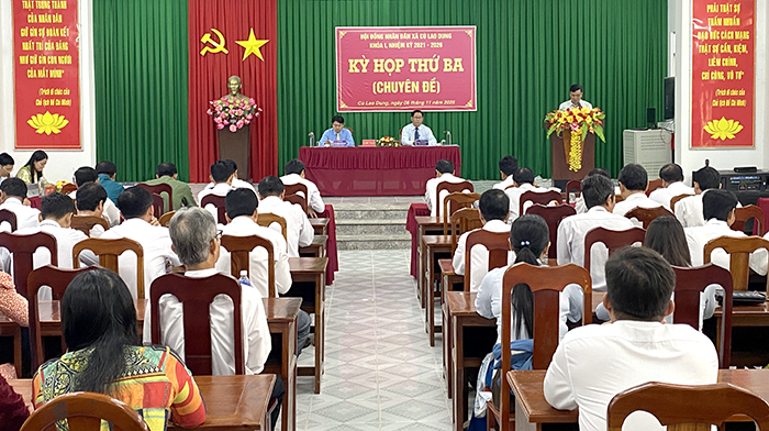 HĐND xã Cù Lao Dung thông qua nhiều nghị quyết quan trọng