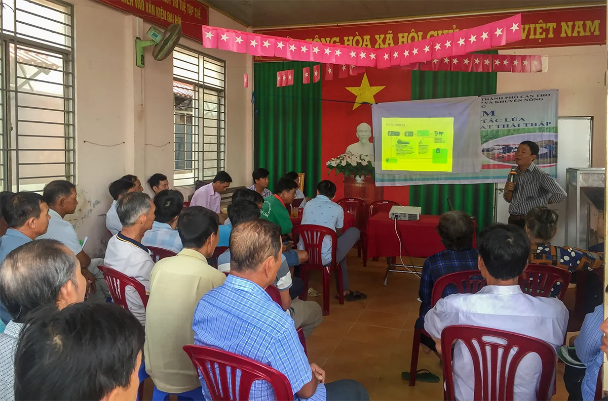 Tọa đàm ứng dụng quy trình canh tác lúa chất lượng cao, phát thải thấp