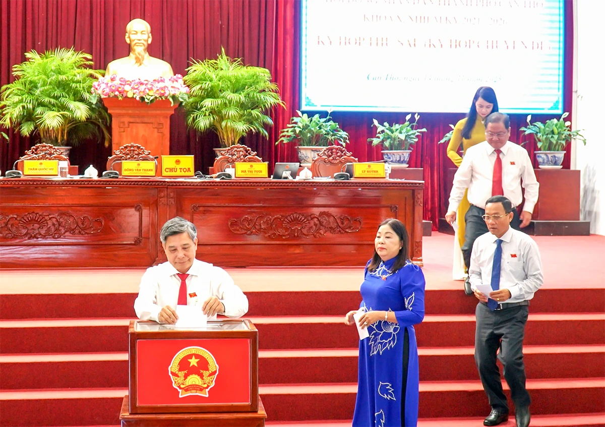 Tập trung các nguồn lực đẩy nhanh tiến độ hoàn thành và đưa vào sử dụng dự án Bệnh viện Ung bướu TP Cần Thơ